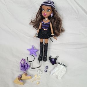 Sahsa Bratz Treasures Doll